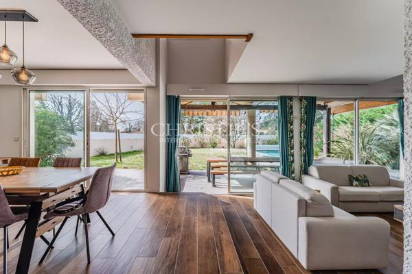 La Hume- Villa familiale avec piscine