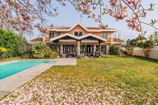 La Hume- Villa familiale avec piscine