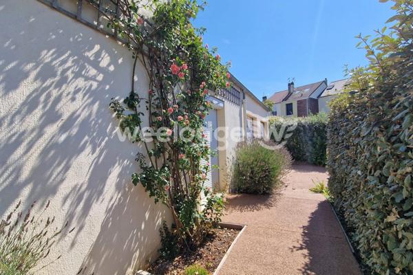 Maison à vendre 6 pièces de 125 m² à Élancourt