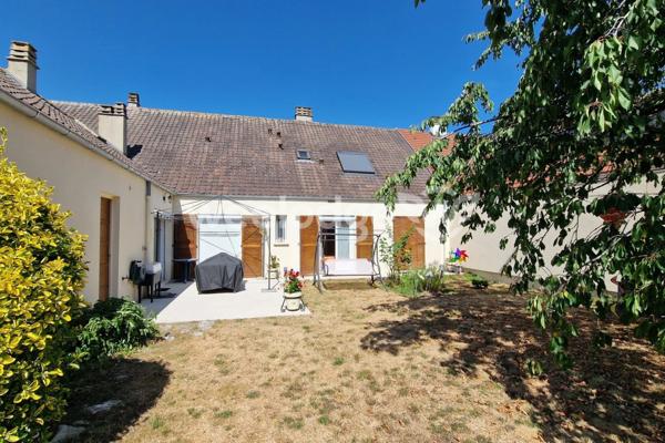 Maison à vendre 6 pièces de 125 m² à Élancourt