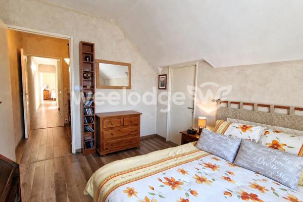 Maison à vendre 6 pièces de 125 m² à Élancourt