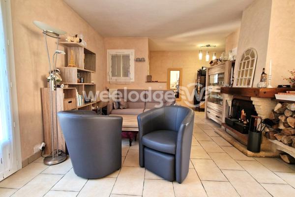 Maison à vendre 6 pièces de 125 m² à Élancourt