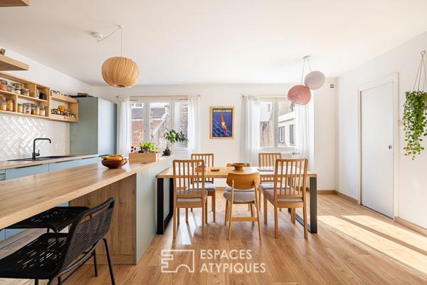 Appartement chaleureux rénové avec balcon à Raspail