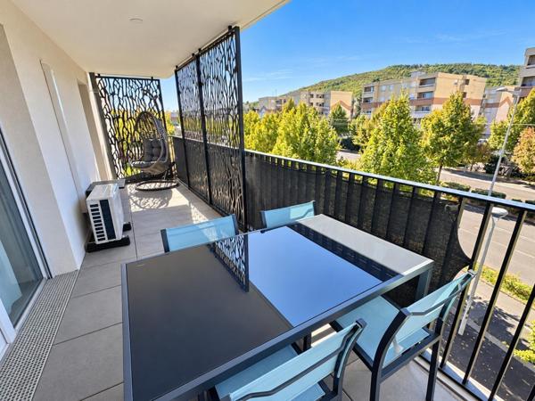 Confort récent, terrasse et 3 chambres
