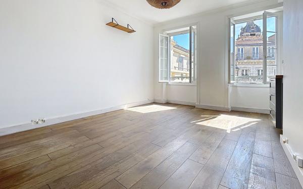 Appartement à vendre    3 pièces •  La Rochelle