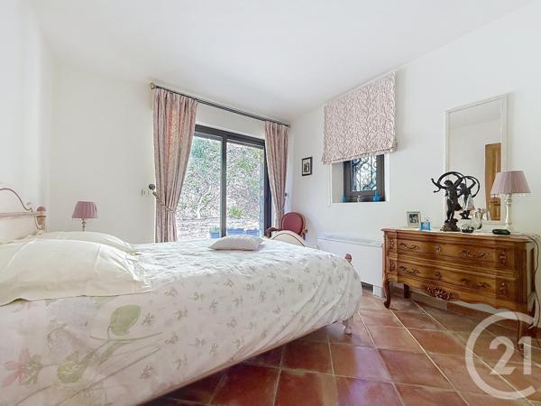 Maison à vendre  6 pièces - 175 m2 CAVALAIRE SUR MER - 83