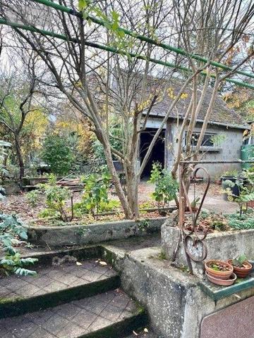 Maison à vendre à Ballon-Saint-Mars dans la Sarthe (72290), ref : 13827/640