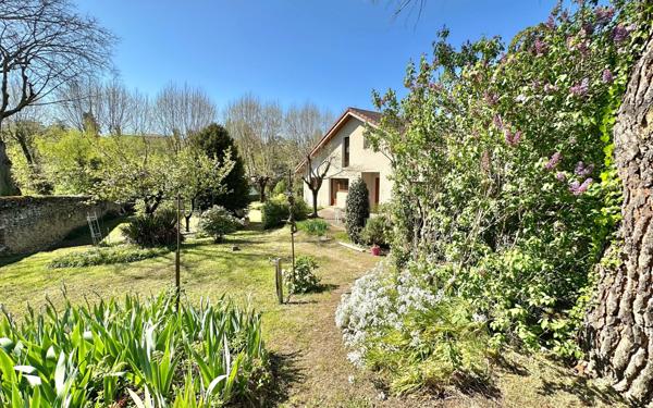 Maison à vendre    6 pièces •  Romans-sur-Isère