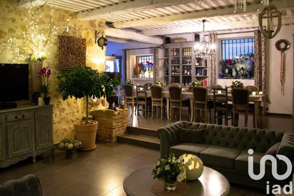 Maison à vendre 18 pièces 680 m² Châteauneuf-du-Pape