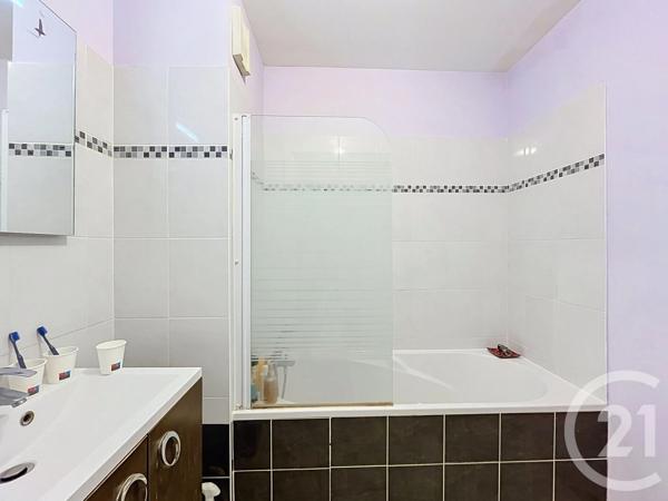 Appartement F2 à vendre  2 pièces - 53,25 m 2   METZ  - 57