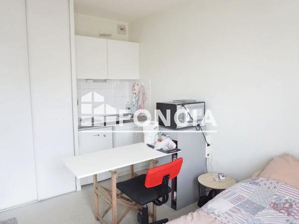 Location Studio 18.44 m² - 38 BOULEVARD DES BELGES La Roche Sur Yon 85000