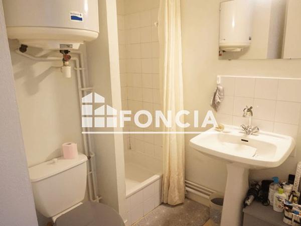 Location Studio 18.44 m² - 38 BOULEVARD DES BELGES La Roche Sur Yon 85000