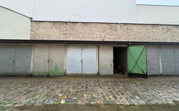 Stationnement à vendre    Clichy