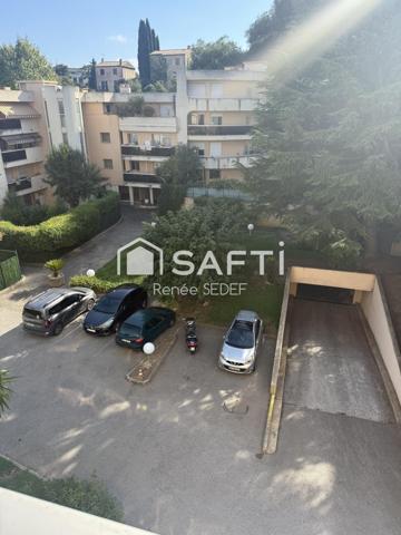 Studio 24M² , centre ville+ cave