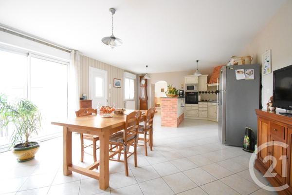 Maison à vendre  5 pièces - 169,70 m2 CUSSET - 03