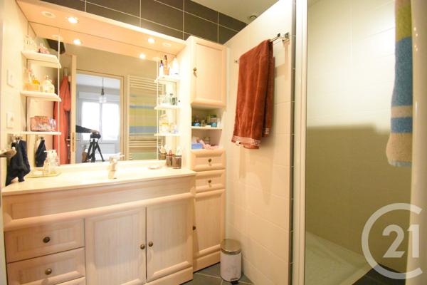 Maison à vendre  5 pièces - 169,70 m2 CUSSET - 03