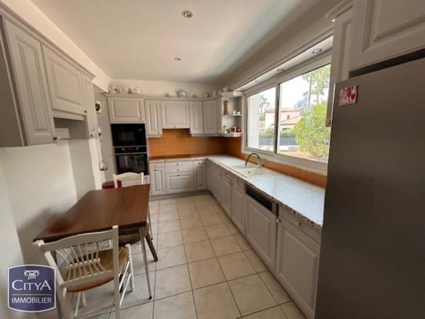 Maison à vendre 6 pièces 105m² Saint-Georges-de-Didonne (17110)