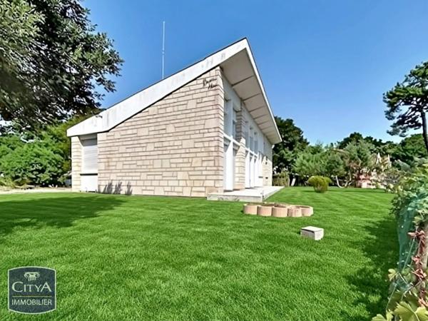 Maison à vendre 6 pièces 105m² Saint-Georges-de-Didonne (17110)