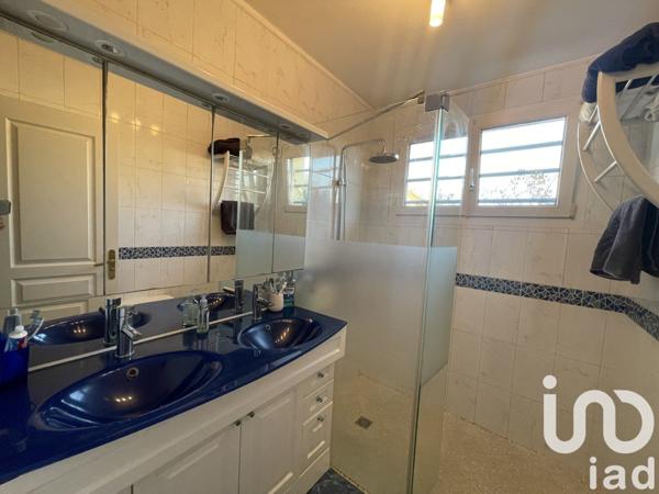 Maison à vendre 7 pièces 143 m² Vert-Saint-Denis