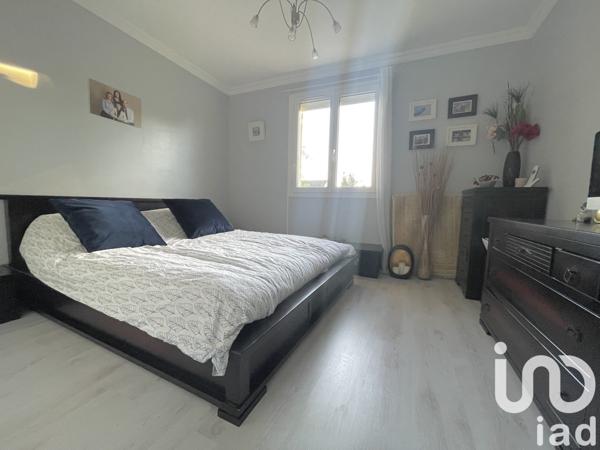 Maison à vendre 7 pièces 143 m² Vert-Saint-Denis