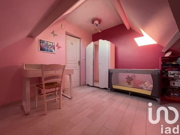 Maison à vendre 7 pièces 143 m² Vert-Saint-Denis