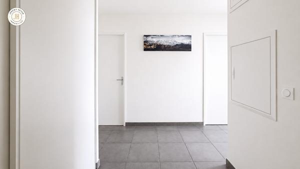 À vendre - T4, 4 pièces situé à Saint-Priest (69800)