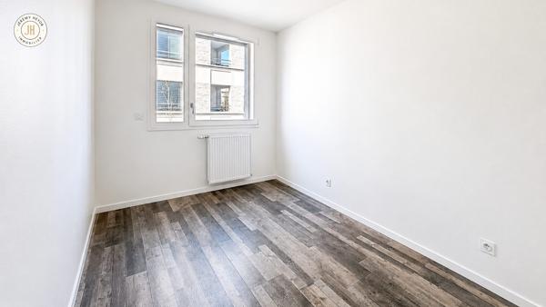 À vendre - T4, 4 pièces situé à Saint-Priest (69800)