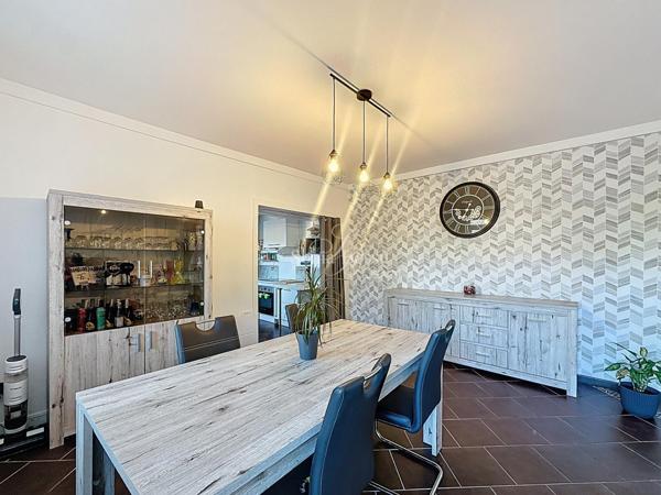 IDEAL PREMIER ACHAT // MAISON SEMI MITOYENNE 2 CHAMBRES GARAGE JARDIN