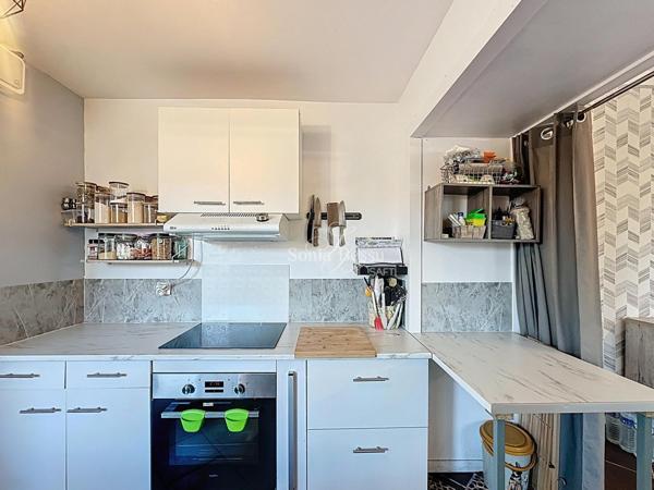 IDEAL PREMIER ACHAT // MAISON SEMI MITOYENNE 2 CHAMBRES GARAGE JARDIN