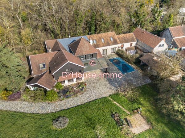 Maison à vendre 17 pièces de 549 m²