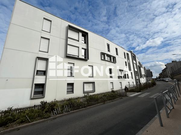 Location Studio meublé 18.92 m² - 25 RUE DU BLAMONT Amiens 80000
