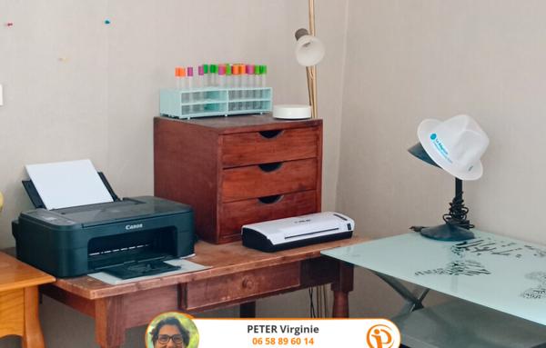 Maison de 90m2 environ avec jardin et garage, au centre du village