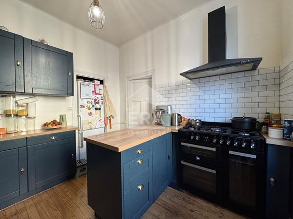 A vendre, jolie Maison ancienne rénovée type 6 avec jardin