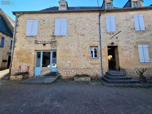 Maison de ville à vendre à Salignac-Eyvigues en Dordogne (24590), ref : 18113/155