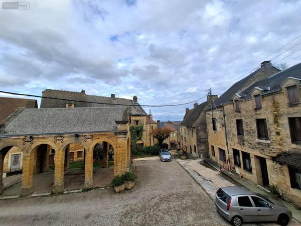Maison de ville à vendre à Salignac-Eyvigues en Dordogne (24590), ref : 18113/155