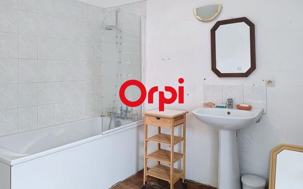 Maison à vendre    4 pièces •  Catllar