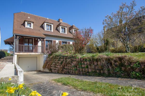 SUPERBE MAISON FAMILIALE