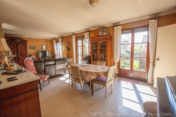 SUPERBE MAISON FAMILIALE