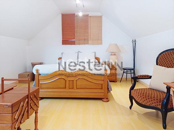 MONT-PRES-CHAMBORD - A 5 mn de toutes commodités - Maison 4 chambres avec vaste terrain arboré -
