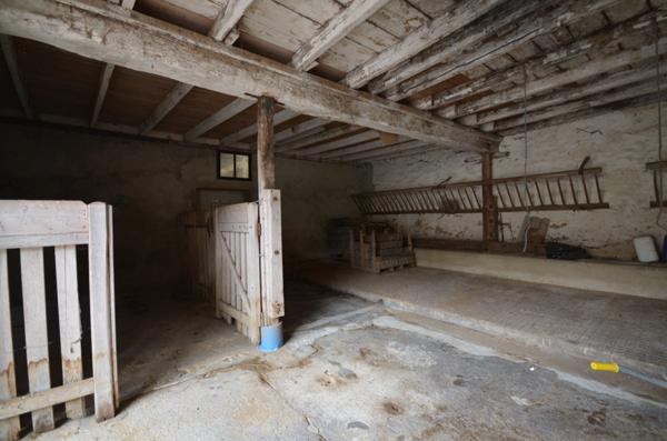 LA FERTE GAUCHER (77) à vendre Maison de caractère, idéale pour un artisan ou profession libérale.