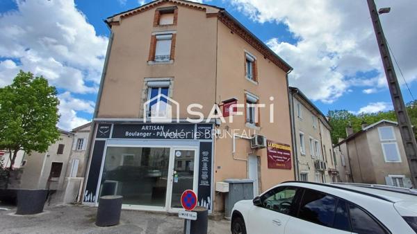 BÂTISSE DE 185 m2 À RÉINVENTER SELON VOS ENVIES !