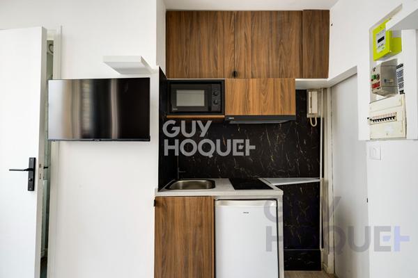 Bel Studio de 11.05 m2 Village Ramey à Montmartre