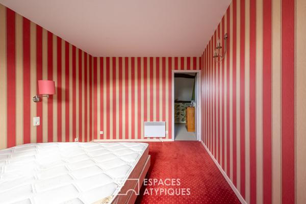 Charmante maison en pierre avec vue et détente à la piscine