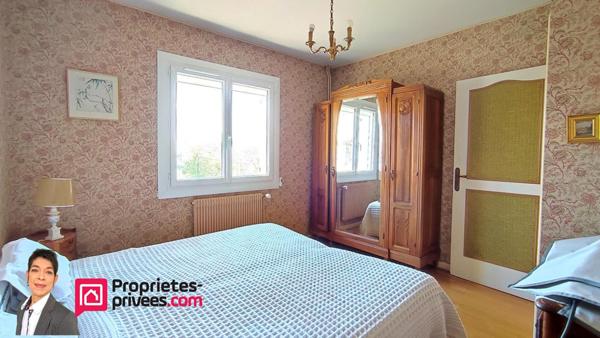 THIZY-LES-BOURGS (69240) , Maison individuelle 6 pièces, 4 chambres, garages, jardin Terrain 17000 m²