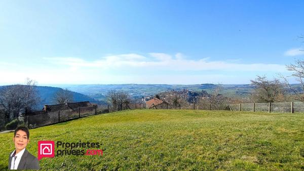 THIZY-LES-BOURGS (69240) , Maison individuelle 6 pièces, 4 chambres, garages, jardin Terrain 17000 m²