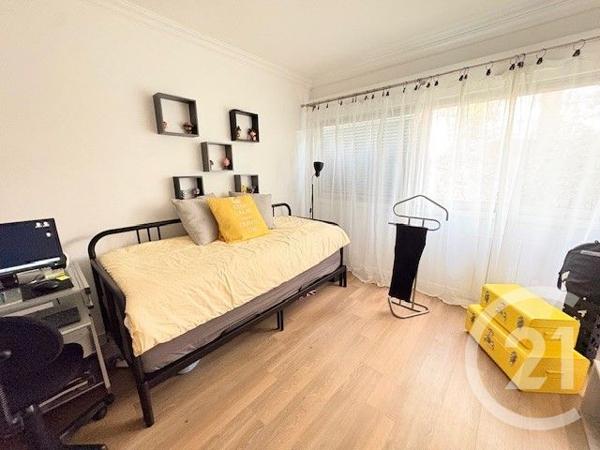 Appartement T3 à vendre  3 pièces - 74 m2 BOURG EN BRESSE - 01