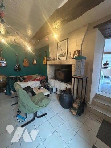 MAISON A VENDRE BAUGE EN ANJOU
MANDAT EXCLUSIF
5 Minutes BAUGE.
Ravissante maison ancienne s...