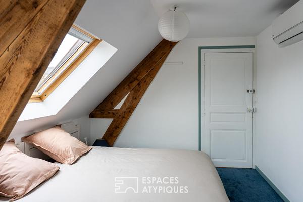 Maison de maître avec verrière et jardin clos