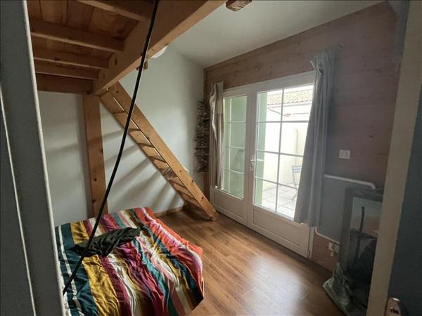 Maison à vendre |  Saint-Georges-d'Oléron |  3 pièces | 122 m²