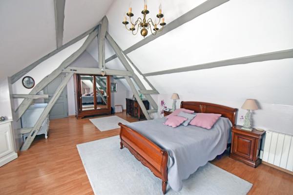 Maison à vendre 7 pièces LES GENETTES (61)